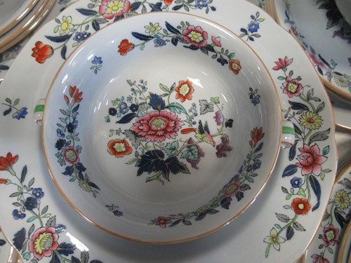 Lot 33 - A Copeland Spode currants pattern design...
