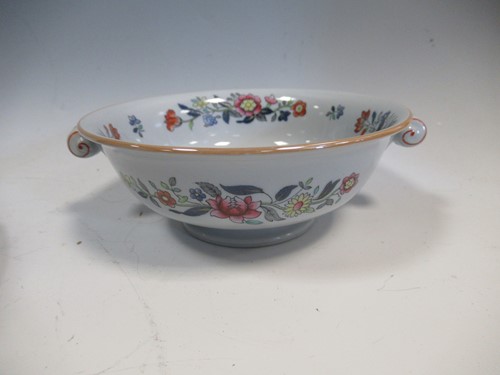 Lot 33 - A Copeland Spode currants pattern design...