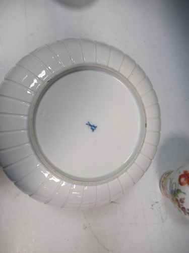 Lot 15 - A Dresden dish 24cm diameter and vase with lid,...