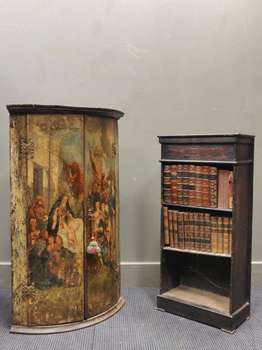 Lot 553 - A painted bow front corner cupboard, decorated...
