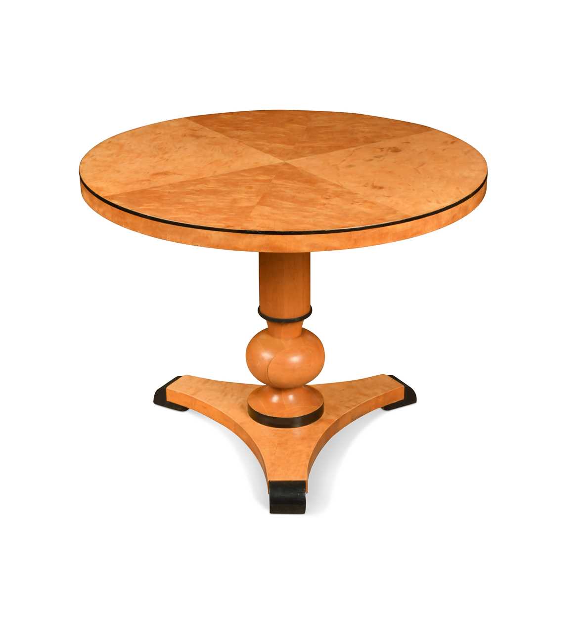 Lot 214 - A maple veneered Biedermeier style pedestal side table