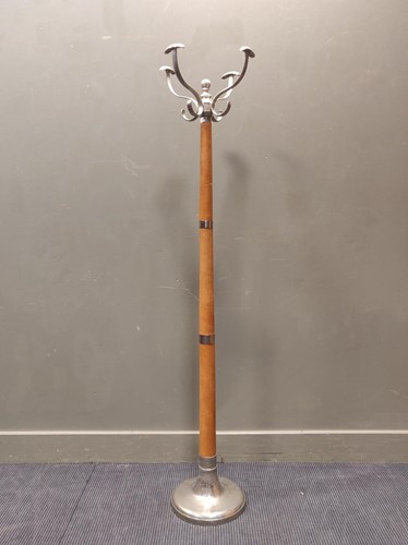 Lot 639 - A modern coat stand