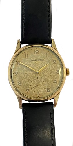 Lot 390 - Longines - A 9ct gold wristwatch