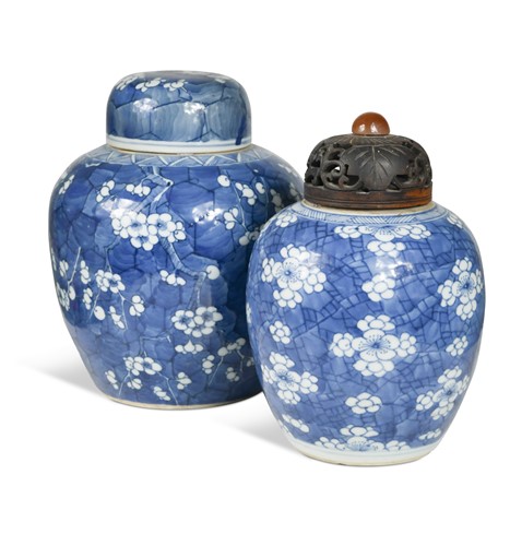 Lot 7 - A Chinese blue and white export porcelain ginger jar and cover, Qing Dynasty 18th century