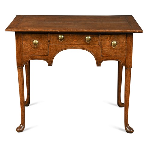 Lot 387 - An oak low boy, 19th century