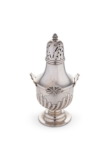 Lot 590 - A Victorian silver sugar caster