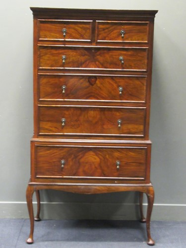 Lot 513 - A George II style figured walnut chest on...