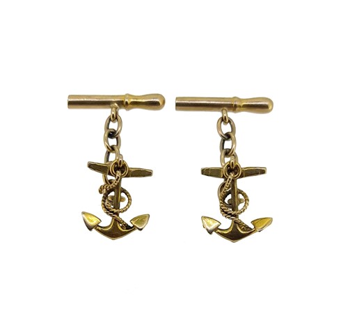 Lot 131 - A pair of late 20th century 9ct gold anchor cufflinks