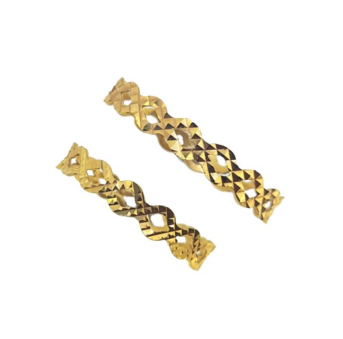Lot 182 - Four matching children's bangles