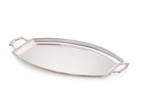 Lot 654 - A George V silver two handled tray