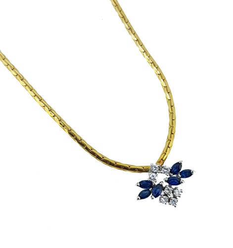 Lot 43 - A sapphire and diamond necklace