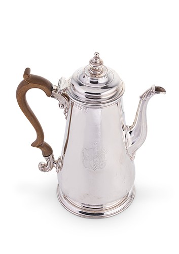 Lot 530 - A George II silver coffee pot