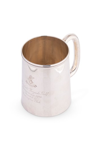 Lot 643 - A George V silver tankard