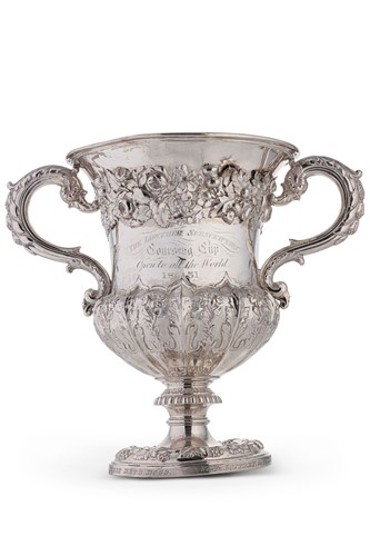 Lot 576 - A William IV silver two handled trophy cup