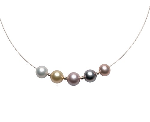 Lot 46 - A multicolour south sea and freshwater cultured pearl wire necklace