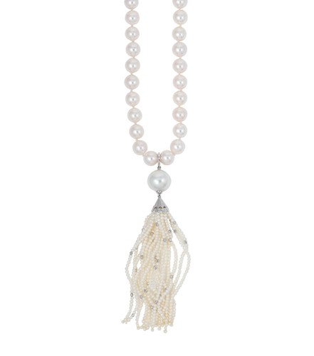 Lot 232 - A cultured akoya and south sea pearl tassel necklace