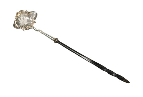 Lot 526 - A George II silver punch ladle