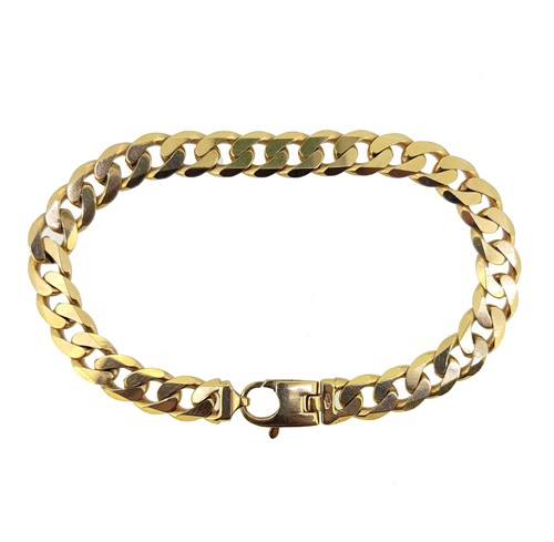 Lot 153 - A 9ct gold curb bracelet