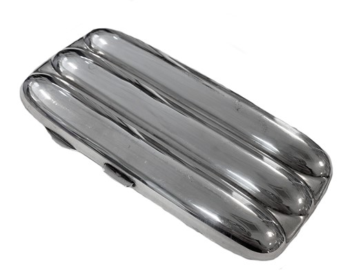 Lot 453 - An Edward VII silver three compartment pocket cigar case
