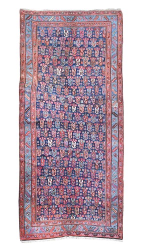 Lot 505 - An antique Bakshaish kelleh