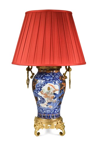 Lot 467 - A Japanese Imari vase, now as a lamp, late 19th century