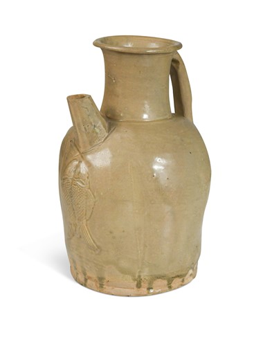 Lot 35 - A Chinese Changsha ware ewer, Tang Dynasty (618-906)