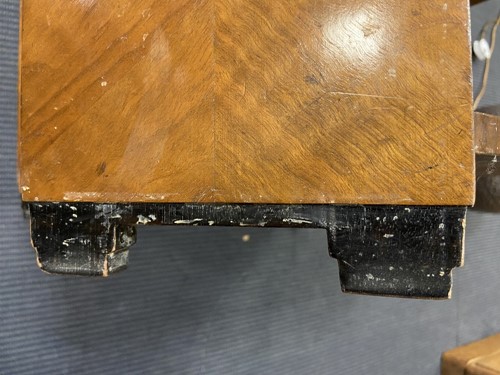 Lot 245 - A Heal's Art Deco walnut book table