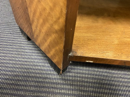 Lot 245 - A Heal's Art Deco walnut book table
