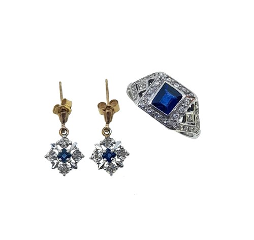 Lot 192 - An Art Deco sapphire ring, together with a pair of ear pendants