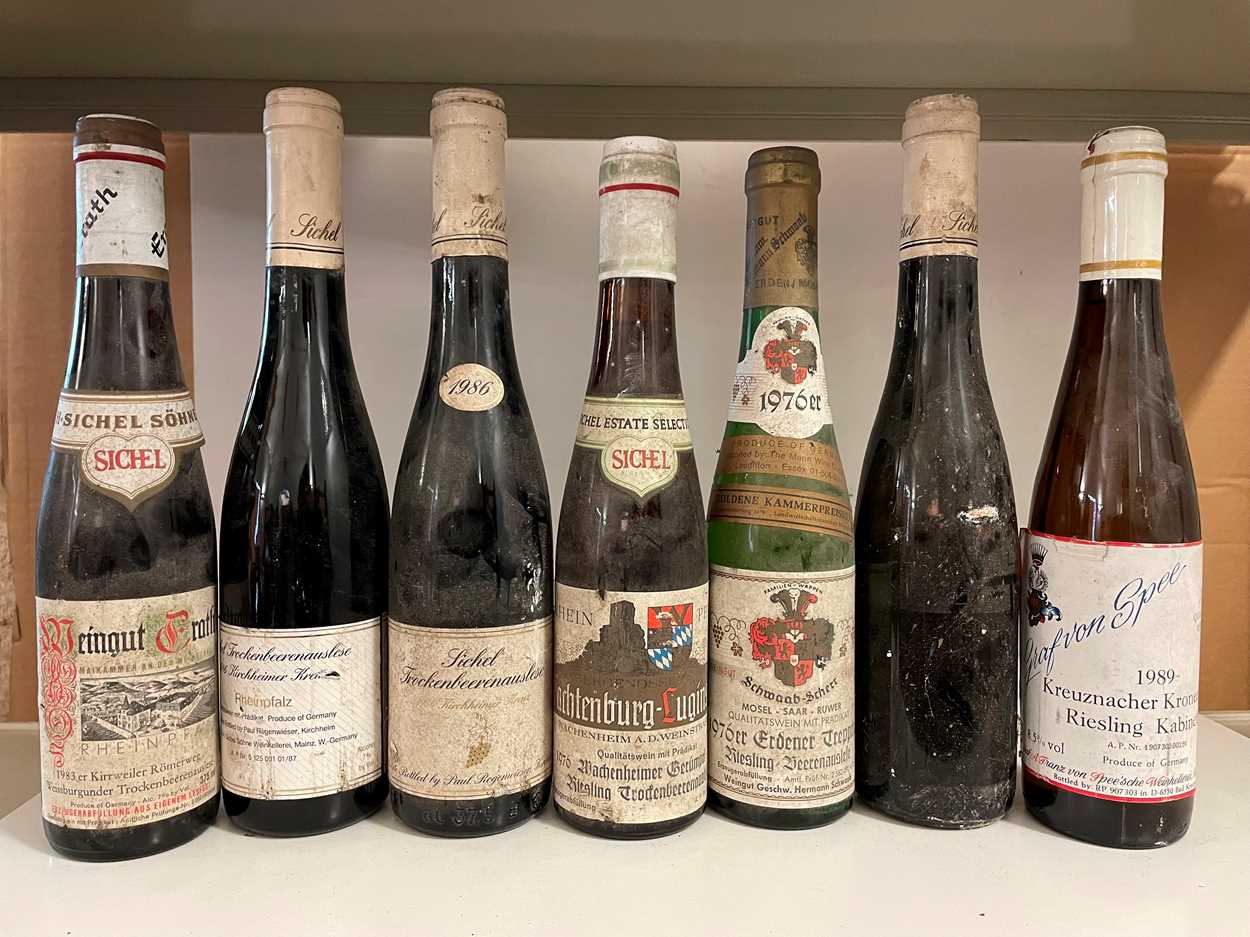 Lot 700 - German half bottles.