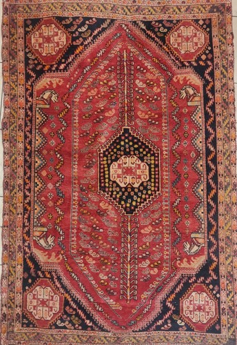Lot 605 - A Persian wool rug, 20th century