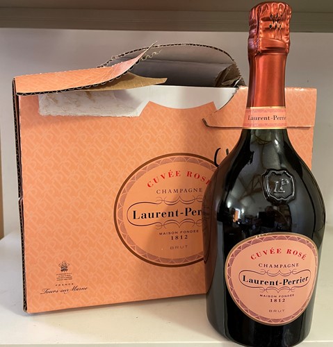 Lot 676 - Laurent-Perrier cuvée rosé champagne NV