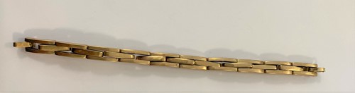 Lot 406 - Rolex - An early 20th century 9ct gold wristwatch