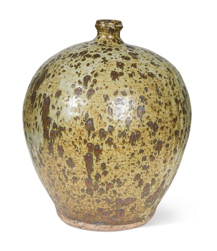 Lot 86 - A large studio pottery vase