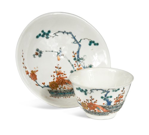 Lot 481 - A Meissen tea bowl and saucer, circa 1740