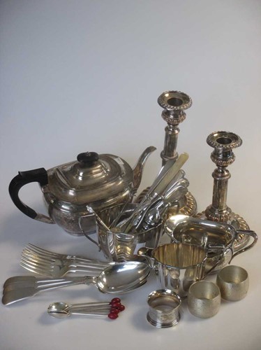 Lot 276 - A quantity of silver plated wares to include...