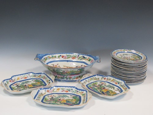 Lot 8 - Mason's Ironstone part Chinoiserie service of...