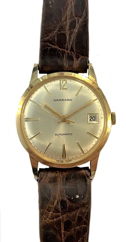 Lot 387 - Garrard – A 9ct gold wristwatch