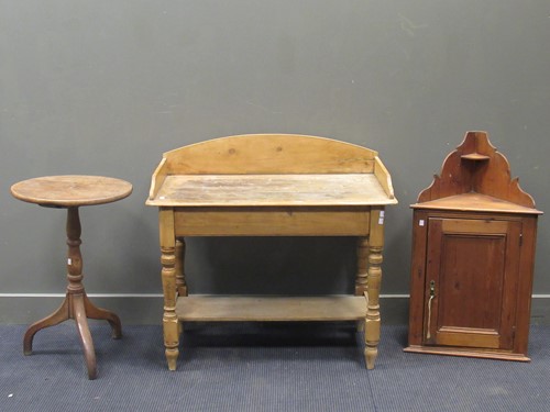 Lot 455 - An Edwardian pine washstand with shaped...