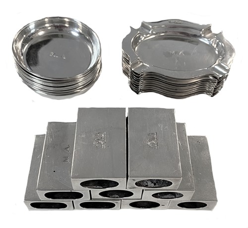 Lot 457 - A collection of early 20th century silver smoker's requisites