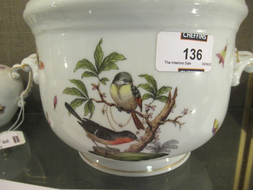 Lot 136 - A Herend Rothschild pattern ice bucket and...