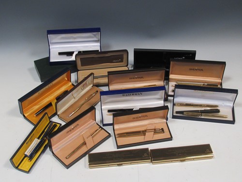 Lot 142 - A large group of cased pens, comprising...