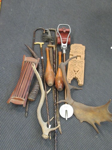 Lot 200 - A collection of two horn handled walking...