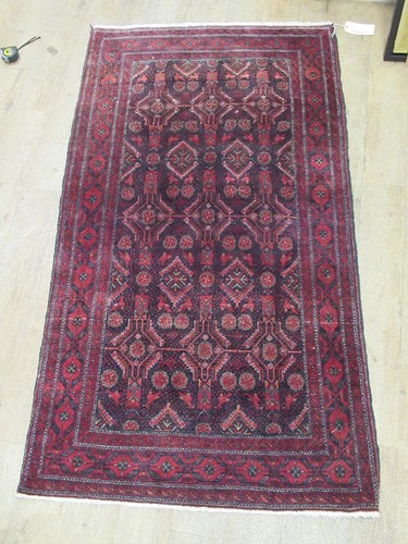 Lot 598 - An Ersari rug, 106 x 93cm