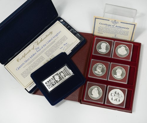 Lot 10 - Cayman Islands 1977 Silver Queens Collection...
