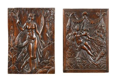Lot 122 - Two similar carved wood panels, 17th century