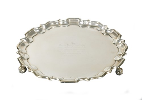 Lot 625 - An Edward VII silver salver