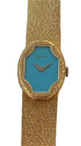 Lot 380 - DeLaneau - A Swiss 18ct gold wristwatch