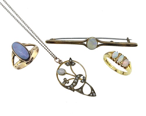 Lot 120 - A quartet of opal set jewels