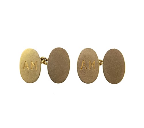Lot 241 - A pair of 18ct gold cufflinks